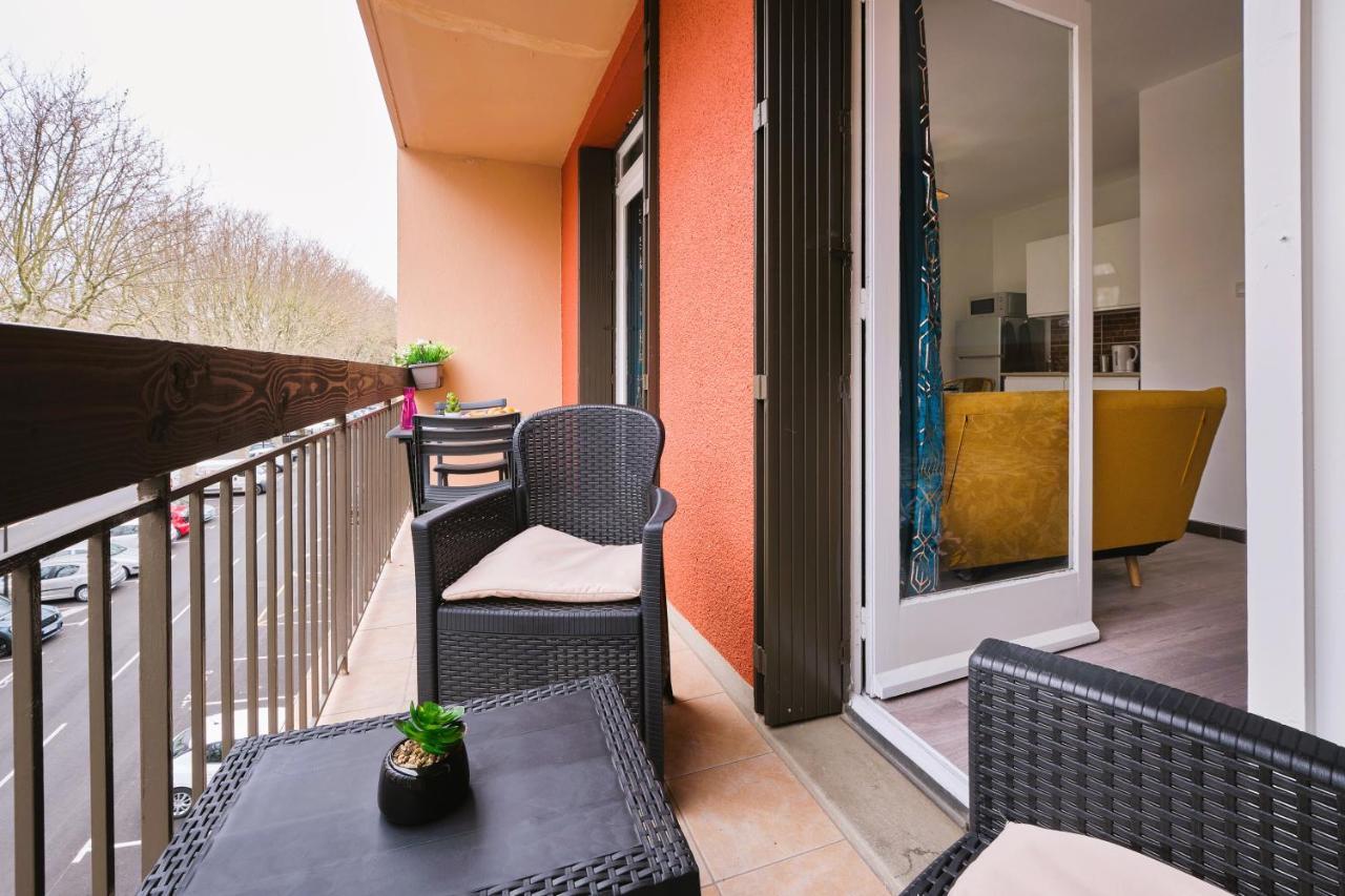 Tout Confort ! Climatisation, Centre-Ville, Parking, Terrasse, Wifi, Netflix Carcassonne Exterior foto